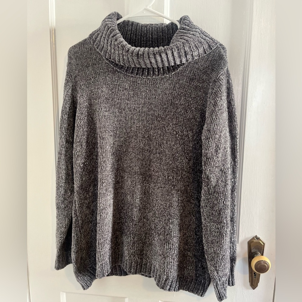 PRICE DROP AND FREE SHIPPING! Karen Scott Charcoal Grey Chenille Sweater
